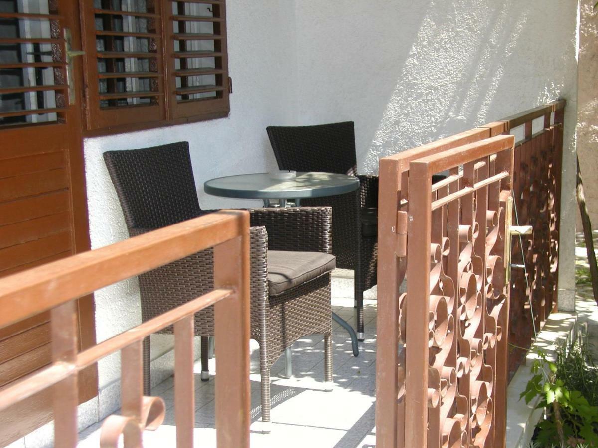 Apartman Jozo Orij Dugi Rat Exterior foto